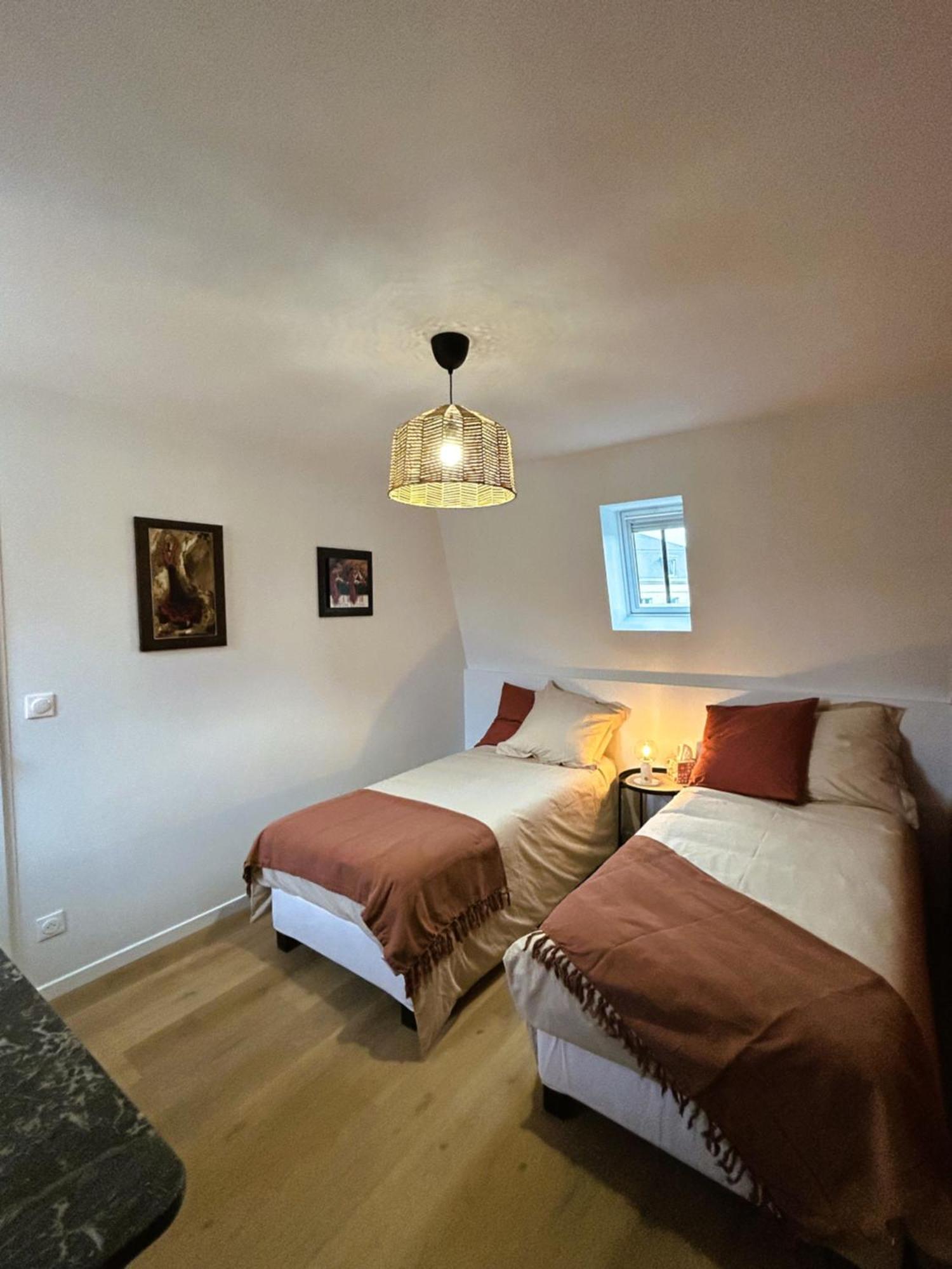 Maison 2 Chambres Avec Parking Et Jardin Noyon Zewnętrze zdjęcie